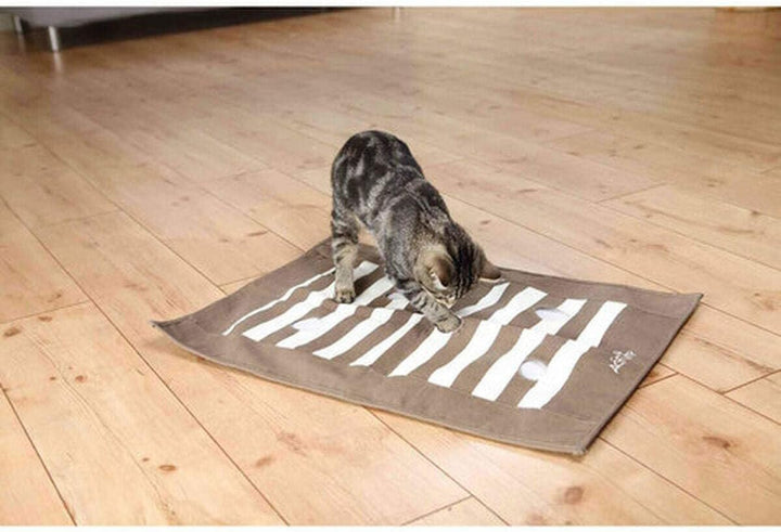 TRIXIE Spieldecke "Cat Activity Pföteldecke, 70 × 50 cm, braun/creme" für Katzen - 46005