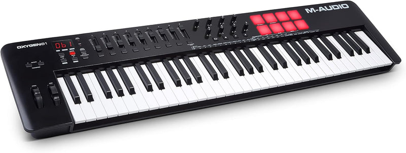 M-Audio Oxygen 61 V – 61-Tasten USB MIDI Keyboard Controller mit Beat Pads, Smart Chord & Scale Modi