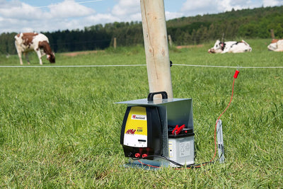 horizont Weidezaungerät 12V - hotshock A300 - für die Abwehr robuster Tiere, zur Haltung von langhaa