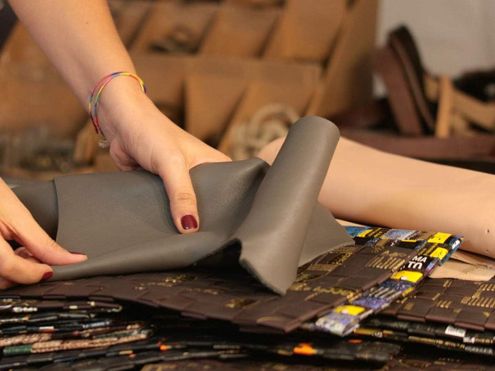 Meraky Clusth Bag Ristretto - Handmade in Italy Chocolate, Chocolate