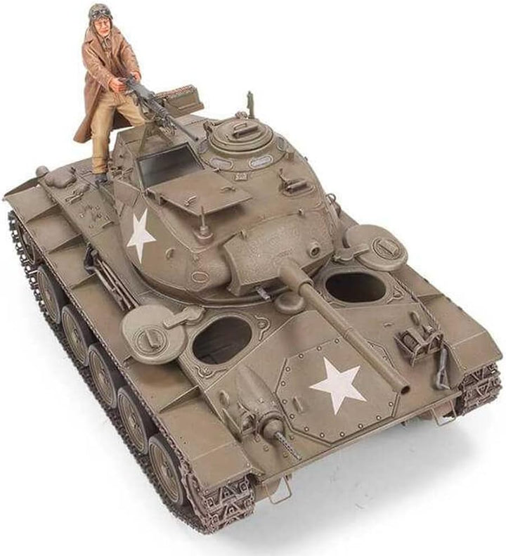 AFV Club AFV35054-1/35 WWII M24 Chaffee Light Tank