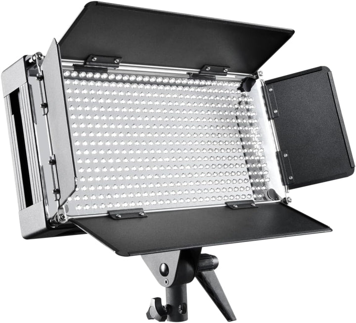 Walimex Pro 500 On Location Lightning Set (2x dimmbare LED-Flächenleuchte, 2x WT-806 Lampenstativen