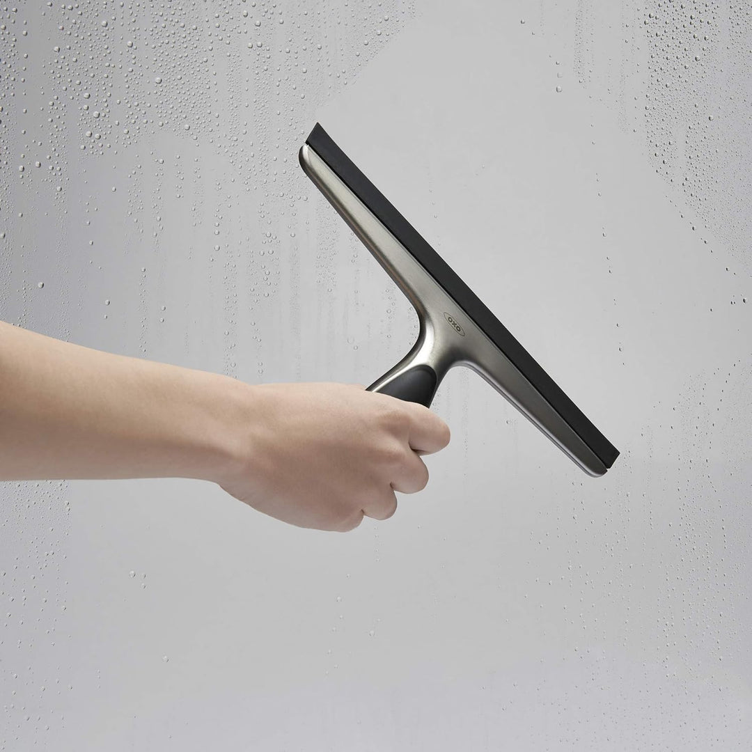 OXO Good Grips Abzieher aus Edelstahl | Flexible Klinge oder Silikonrand, einfache Wasserentfernung,