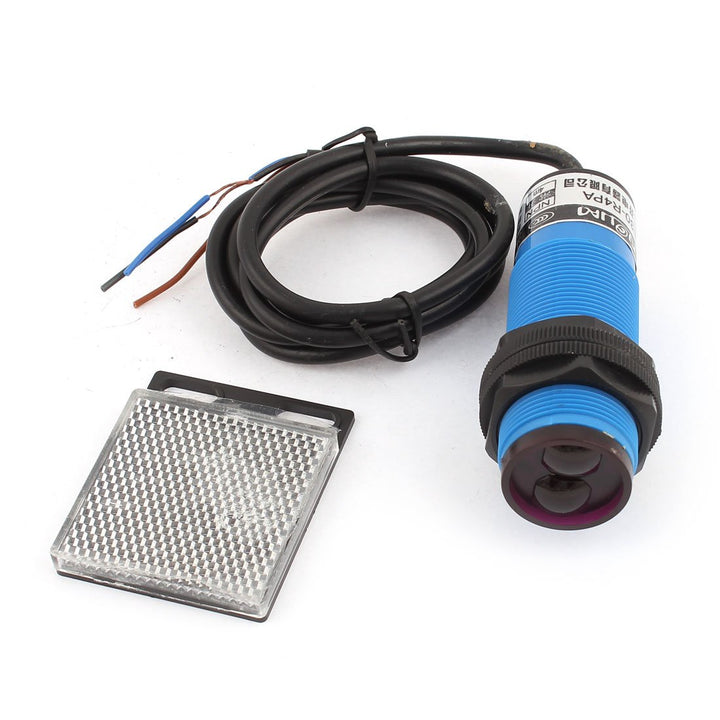 sourcing map E30-R4PA PNP 3-Drähte 1-4m Sensor Lichtschranke 10-36V DC w Reflektor DE de