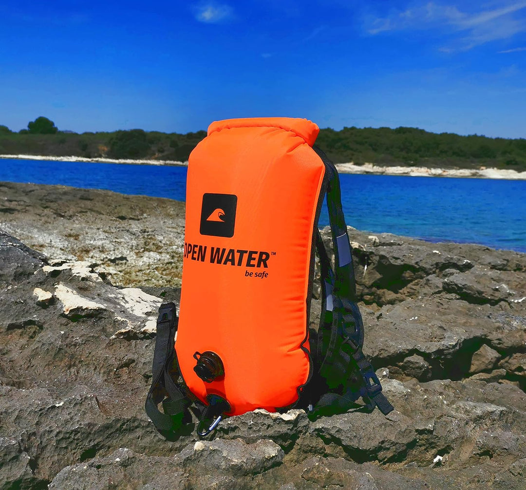 OPENWATER aufblasbare Schwimmboje und 3-in-1-Rucksack — grosse Boje mit Trockentasche für Dinge 28L