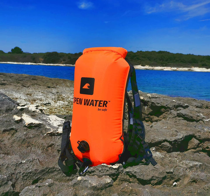 OPENWATER aufblasbare Schwimmboje und 3-in-1-Rucksack — grosse Boje mit Trockentasche für Dinge 28L