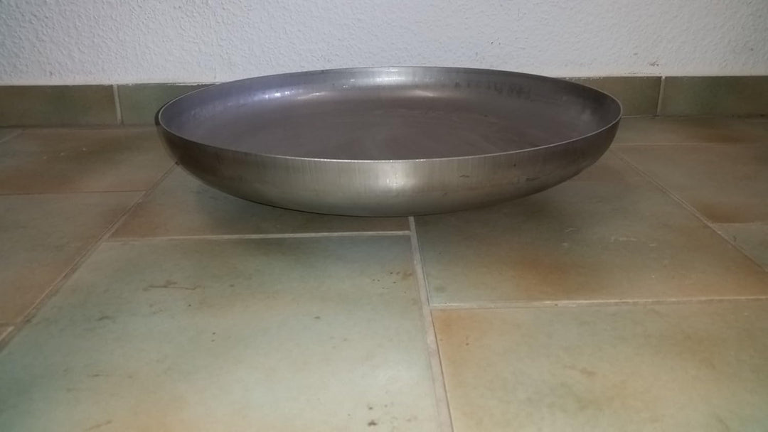Czaja Edelstahl Klöpperboden Ø 55 cm aus rostfreiem Edelstahl, Feuerstelle, Feuerschale, Grill für G