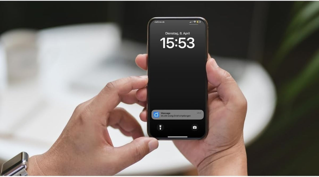 Metzler® Briefkasten mit App-Benachrichtigung und Zeitungsfach in Verkehrsweiss RAL 9016 aus pulverb