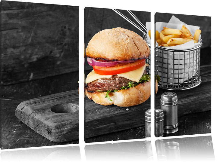 Pixxprint Cheesburger mit Pommes als Leinwandbild | Grösse: 3 Teilig (120x80) | Wandbild| Kunstdruck