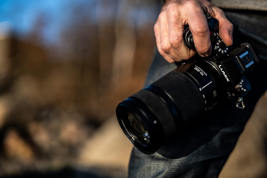 Panasonic S-R70300E LUMIX S Teleobjektiv (70-300mm, L-Mount Objektiv, F4.5-5.6, Makro, O.I.S., Filte