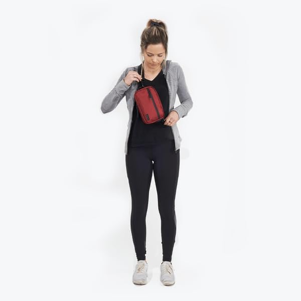 OGIO 2020 XIX Women's Crossbody Ziffer, Ziffer