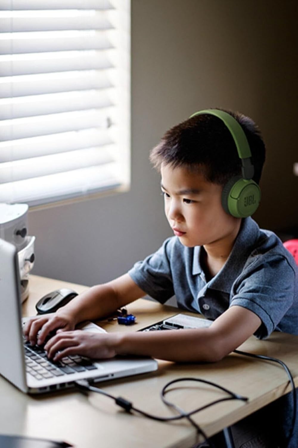 JBL Jr310 BT On-Ear Kinder-Kopfhörer - Grün – Kabellose Bluetooth-Ohrhörer mit Headset und Fernbedie