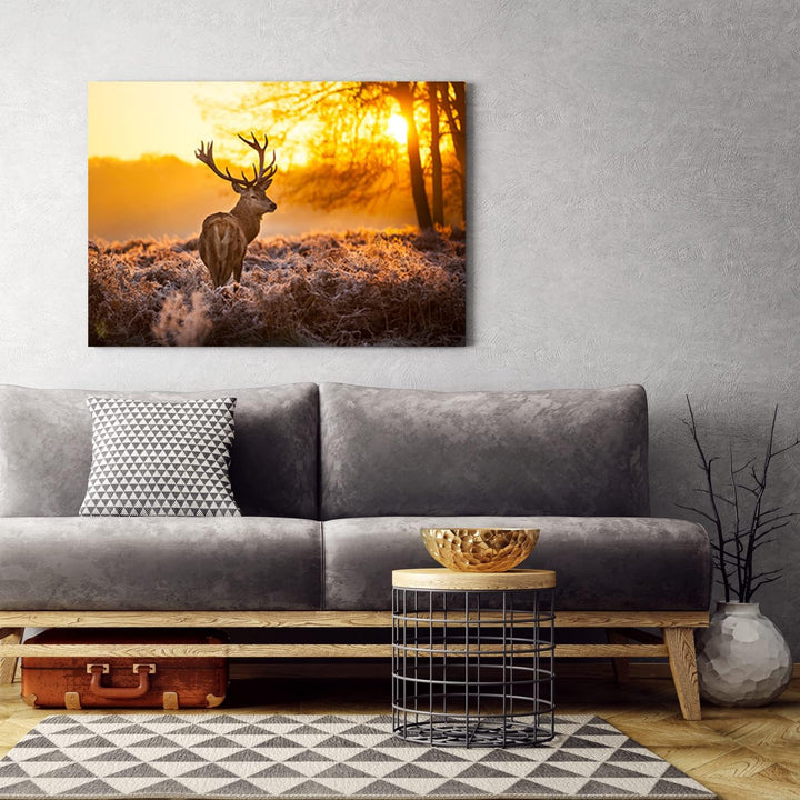 Feeby Vlies Leinwandbild Hirsch Wiese Reh Geweih 90x60 cm Druckbild Wandbild Wanddekoration Deko Wan