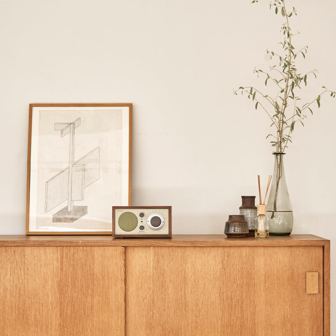 Tivoli Audio Model One BT Bluetooth UKW-/MW-Tisch Radio (Walnuss/Beige) Walnuss / Beige, Walnuss / B