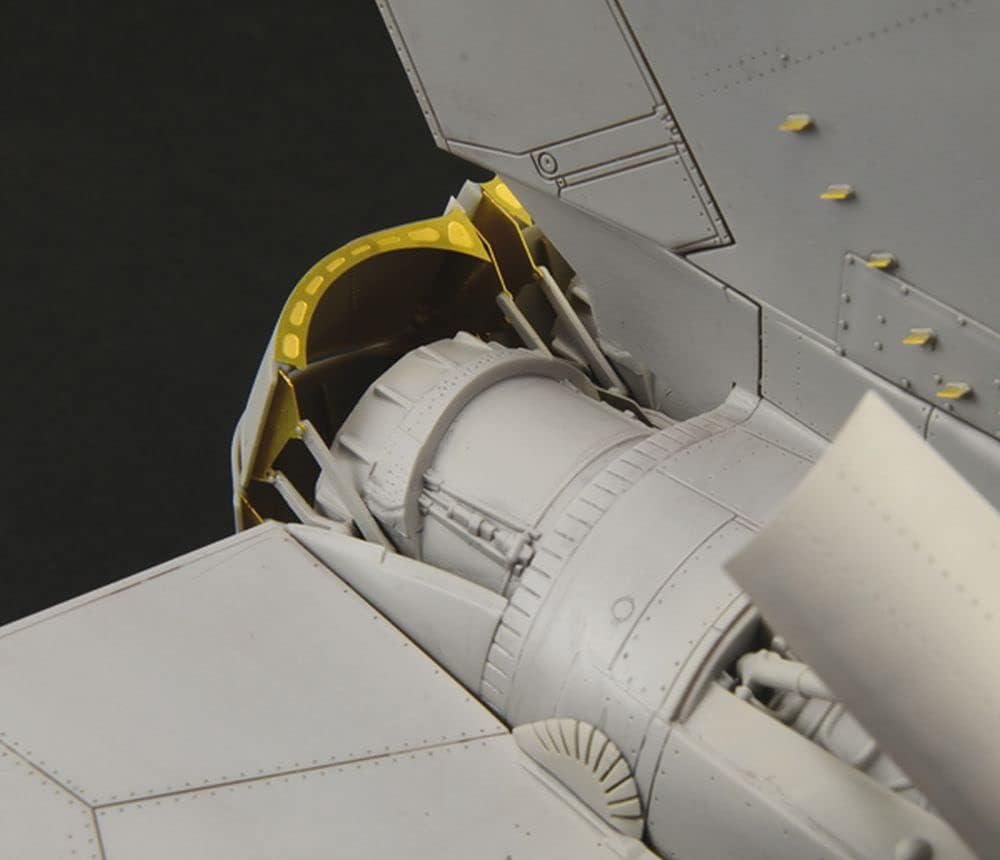 Italeri 2513S 1:32 Tornado GR.4, Modellbau, Bausatz, Standmodellbau, Basteln, Hobby, Kleben, Plastik