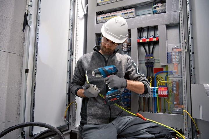 Bosch Professional 18V System Akku-Heissluftgebläse GHG 18V-50 (ohne Akkus und Ladegerät, inkl. Refl