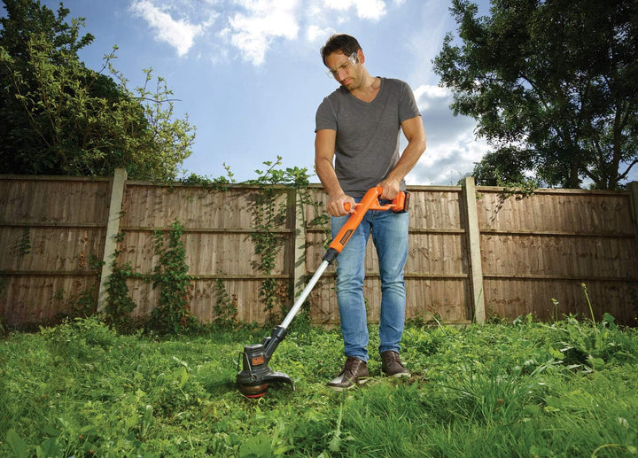 Black+Decker Akku-Rasentrimmer ST182320 (18V 2,0Ah, 25 cm Schnittbreite, AFS Reflex automatische Fad