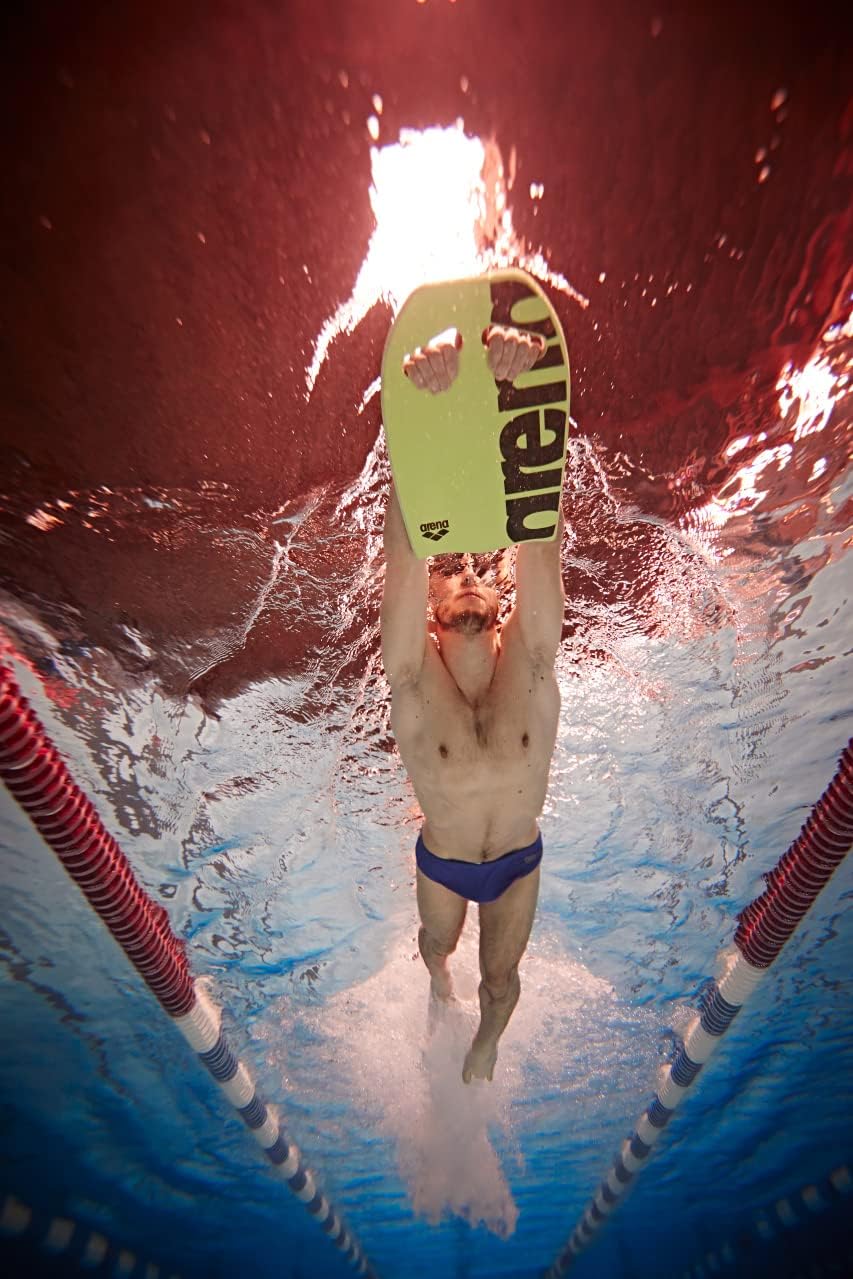 arena Kickboard Swim Board, Schwimmbad-Trainingszubehör, Schwimmbrett mit Vorgeformten Öffnungen, Me