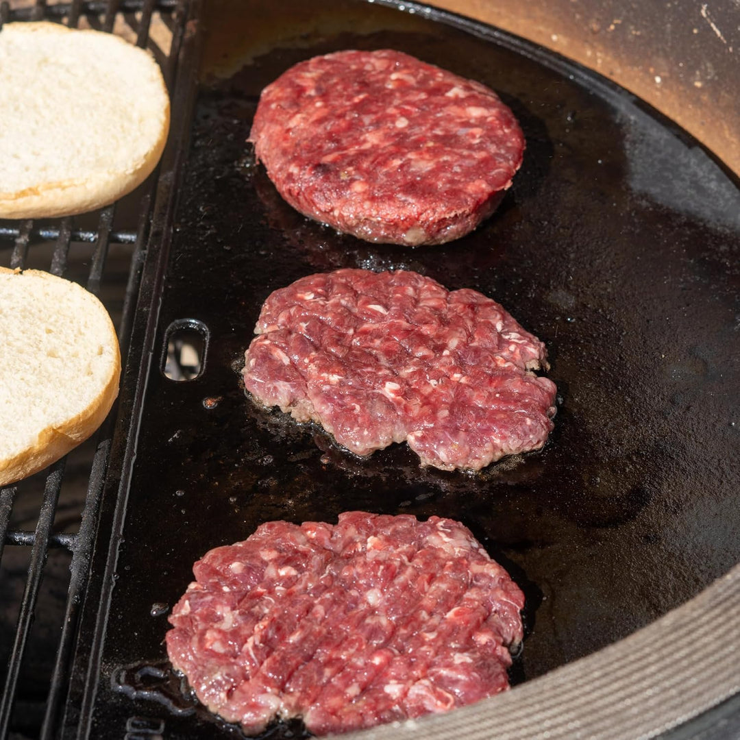 BBQ-Toro Gusseisen Grillplatte für Kamado Keramikgrill (Ø 52 cm) | Wendeplatte, emailliert | halbrun