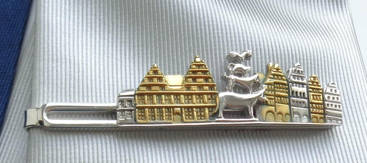 Krawattennadel skyline Bremen mit Bremer Stadtmusikanten bicolor glänzend 6,8 cm lang m.i. Germany +