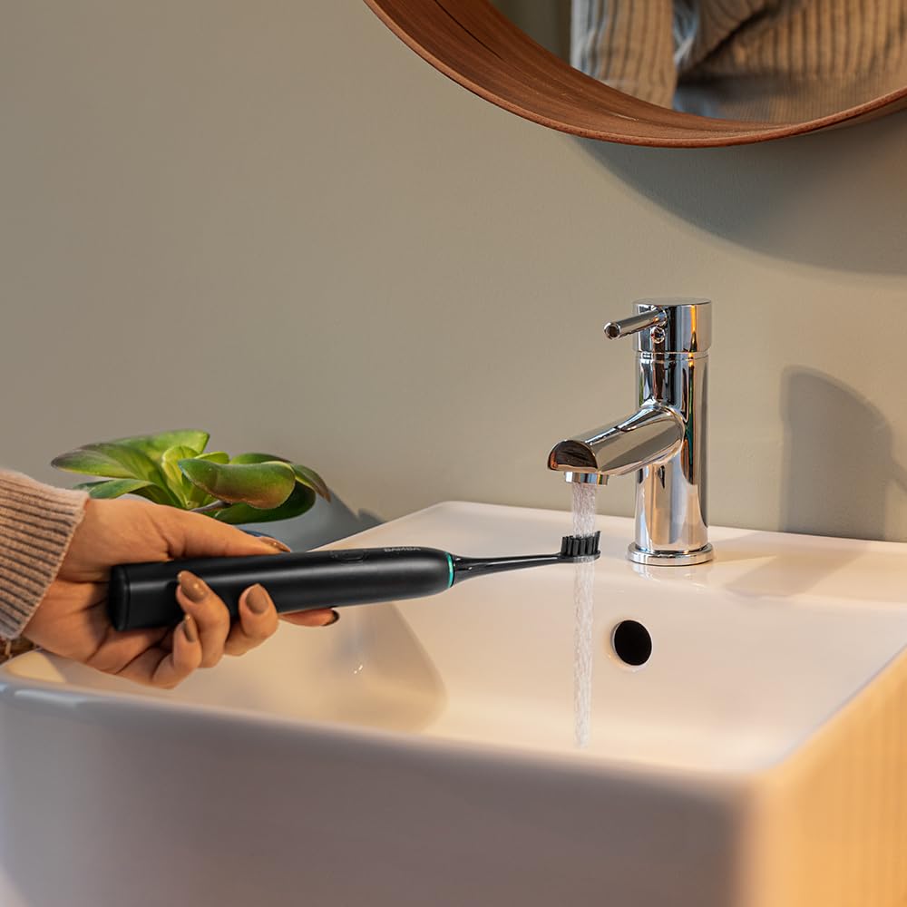 Cecotec Mundpflegezentrum Bamba ToothCare Jet Clean. 18 W, 600-ml-Irrigator, 10 Druckstufen, 7 Aufsä