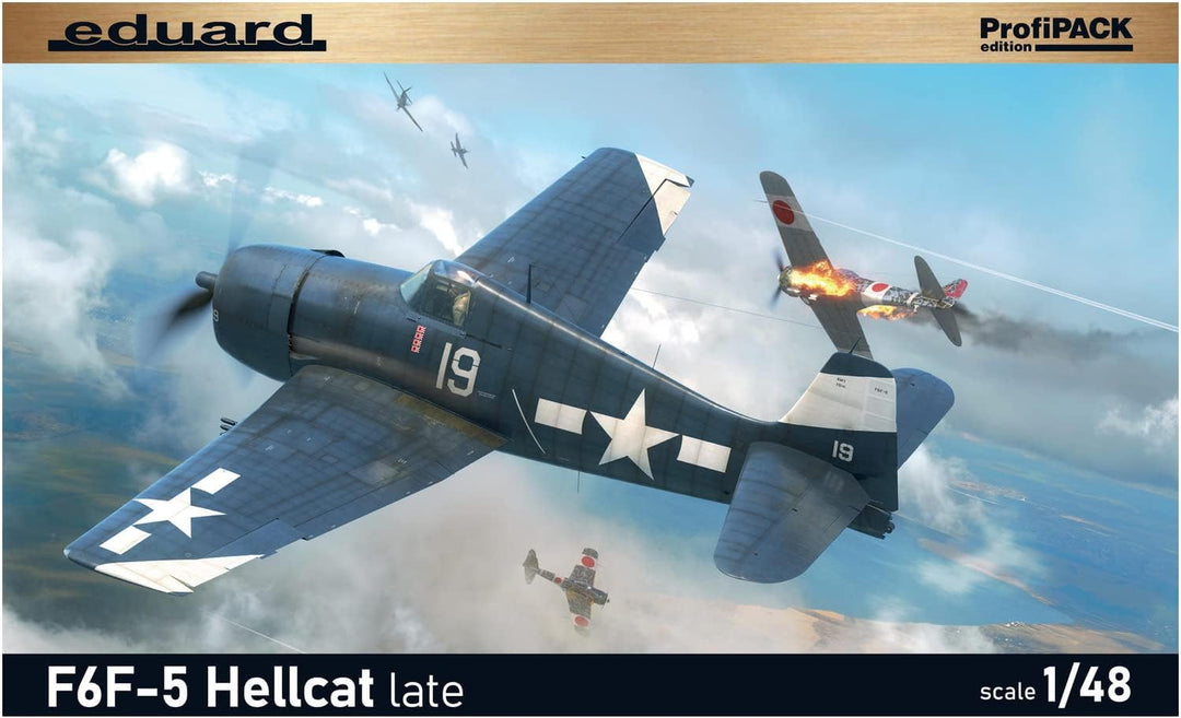Eduard Plastic Kits 8229 - 1:48 F6F-5 Hellcat late 1/48 Weekend edition - Neu