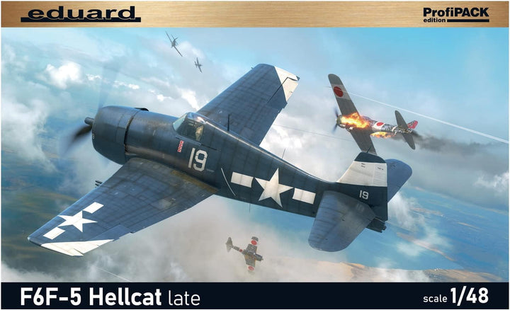 Eduard Plastic Kits 8229 - 1:48 F6F-5 Hellcat late 1/48 Weekend edition - Neu