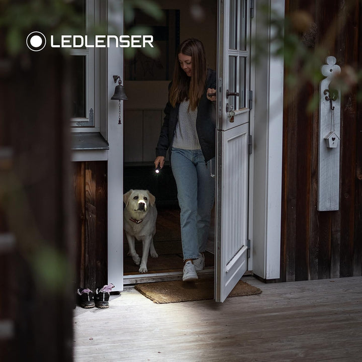 Ledlenser P5R Core kompakte Taschenlampe LED, 500 Lumen, aufladbar mit 14500 Lithium Akku, wasserdic