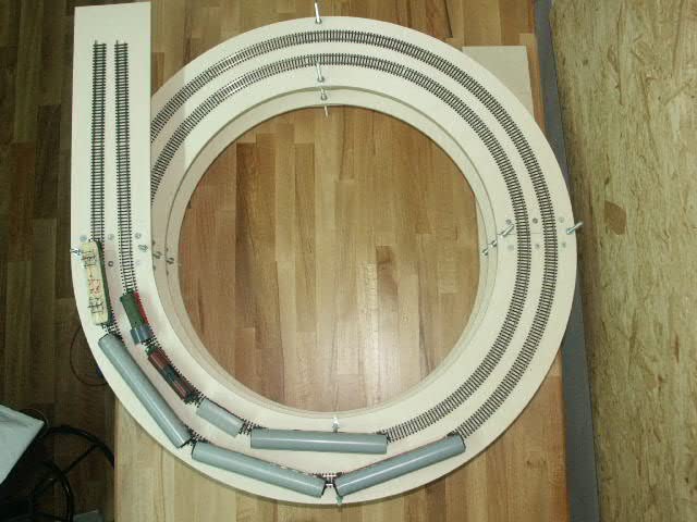 Zweigleis Gleiswendel Spur TT Modellbahn 2,5 Ebenen inklusive An- und Abfahrt
