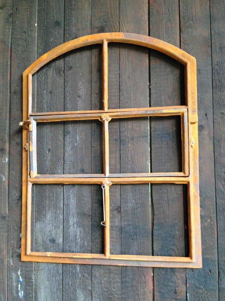 Antikas - Eisenfenster mit Kippflügel zum Öffnen Fenster wie altes Stallfenster