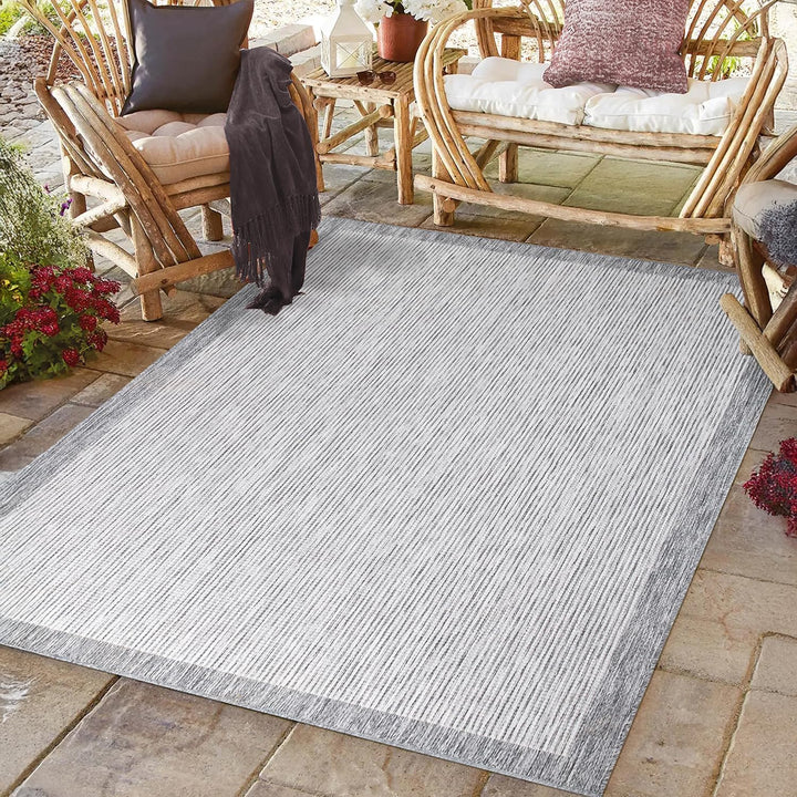 payé Outdoor Teppich Wetterfest - 200x290cm - Grau Weiss - Bordüre - Teppiche für Terrasse Balkon Ga