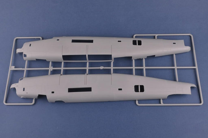 Hobby Boss 083211 US B-24J Liberator Modellbausatz, verschieden