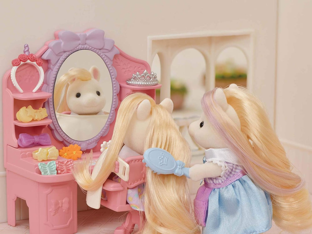 Sylvanian Families 5643 Pony Friseursalon mit Figur - Puppenhaus Spielset, einzelverpackt, 26 x 28.5
