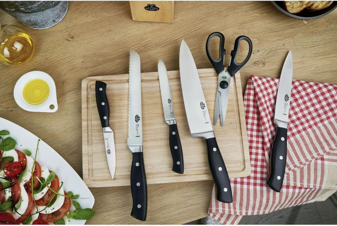 ZWILLING Twin Chef Gemüsemesser, Klingenlänge: 8 cm, Kleines Klingenblatt, Rostfreier Spezialstahl/K