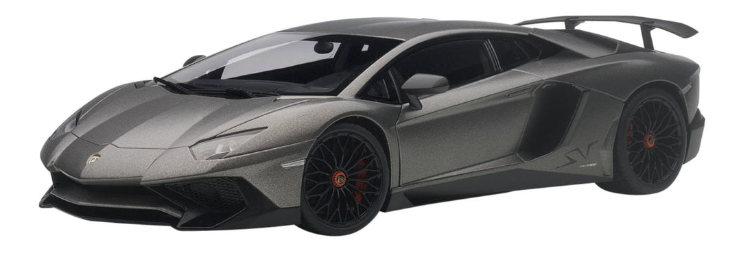 AUTOart – 74554 – Modellbau – Lamborghini Aventador LP750 – 4 SV – 2015 – Echelle 1/18, grau matt Gr