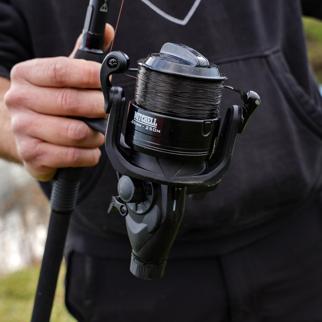 Mitchell MX1 FS Freilauf-Angelrolle mit Baitrunner System – Friedfisch- und Karpfenangeln – Brassen,