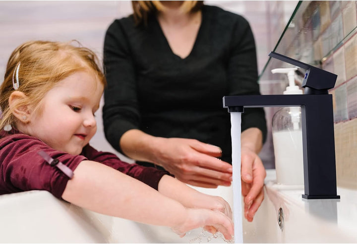 ARCORA Waschtischarmatur, Wasserhahn Bad aus Edelstahl Einhandmischer Waschbeckenarmatur mit kalte u