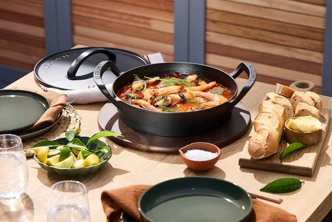Le Creuset Gusseisen-BBQ-Auflaufform für den Aussenbereich, flach
