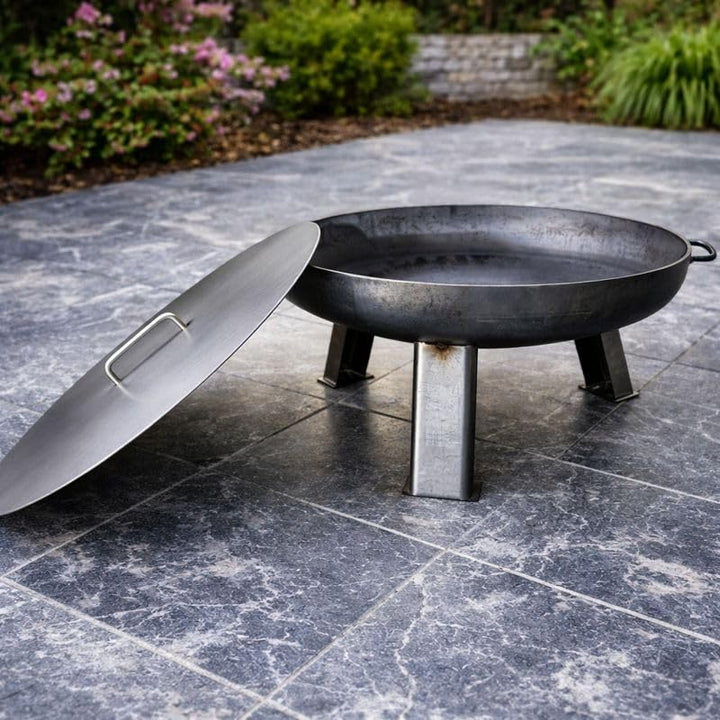 TiKo-Design Feuerschalendeckel aus Stahl rund, 42 cm Durchmesser, mit Griff, Silbergrau