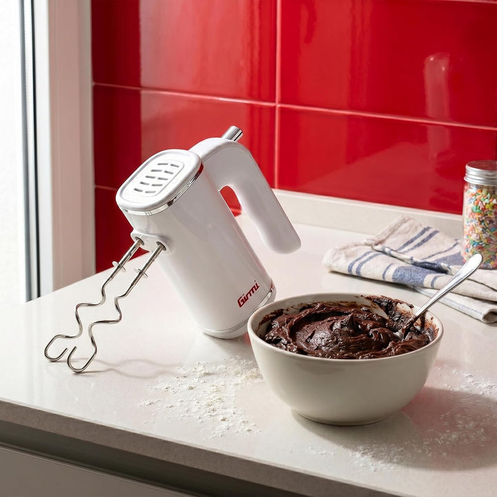 Girmi SB04 Handmixer, 150W, Turbo, 5 Stufen, Edelstahlbesen & Knethaken, Weiss, Weiss