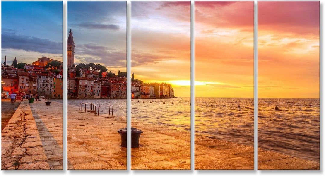 Bild auf Leinwand Schöner Sonnenuntergang in Rovinj an der Adriaküste Kroatiens. Wandbild Poster Lei