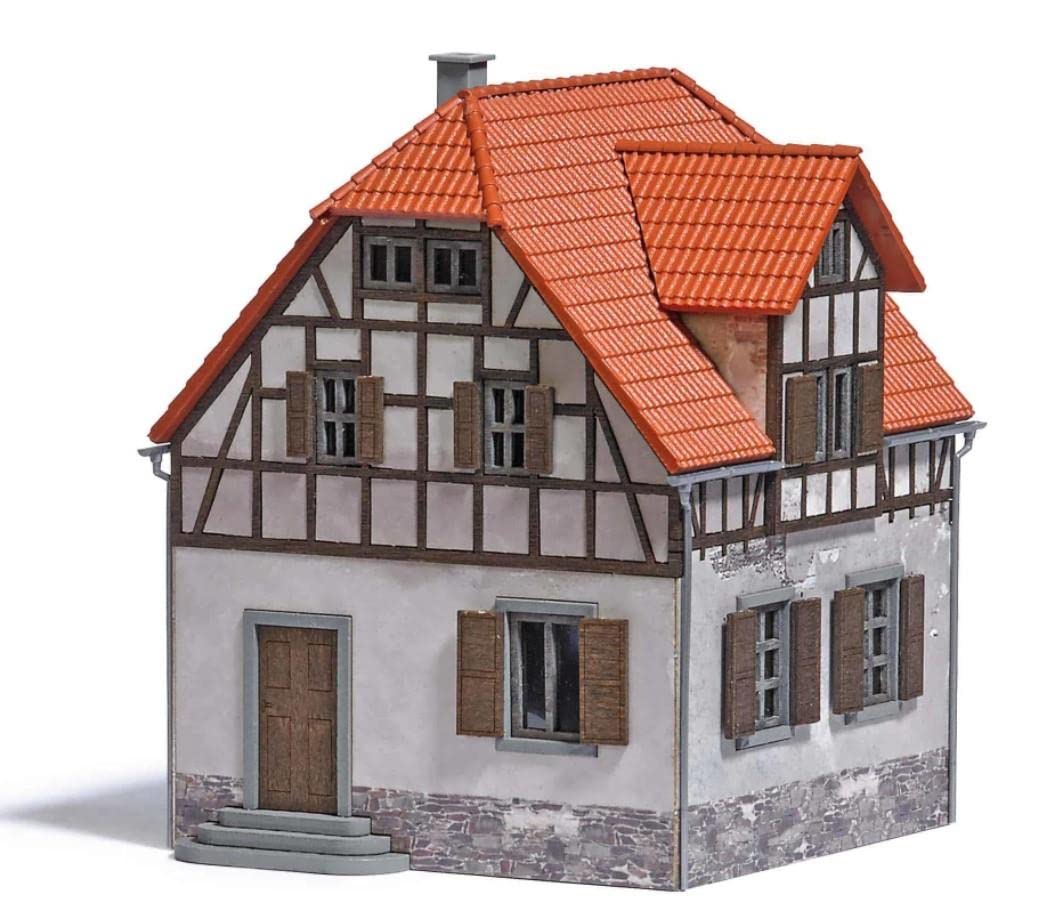 Busch - Verwittertes Wohnhaus H0 (5/22) *bu1907