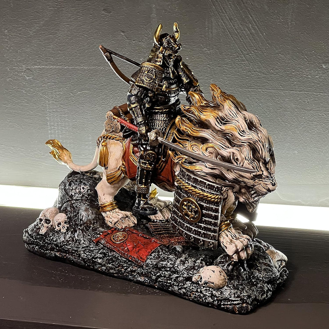 LOOYAR Mittelalterlicher antiker weisser Löwe Samurai Krieger Harz Statue Ornament Figur Basteln für