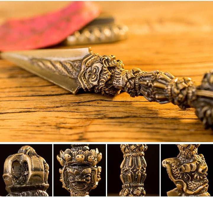 zalati Dorje Vajra Phurba mit Sockel Tibetischer Buddhismus Legierung Nepal Handwerk für Heimdekorat