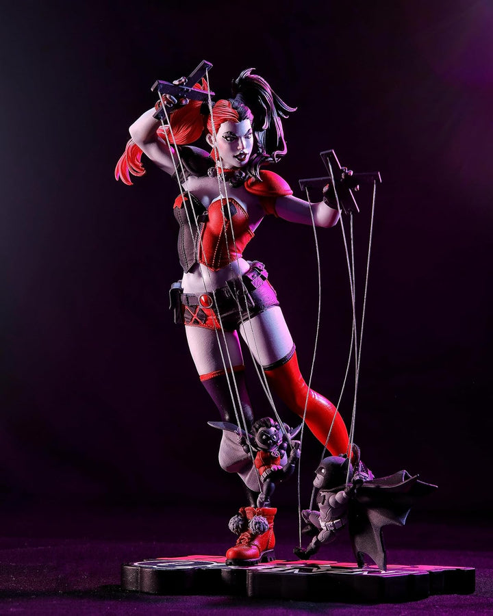 Lansay 63109 Harley Quinn DC – Statue aus Kunstharz – The Joker by Guillem March – Comic-Figuren – a