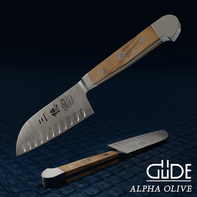 GÜDE Solingen - Santoku mit Kulle geschmiedet, 14 cm, Olivenholz, ALPHA OLIVE, Doppelkropf, Handmade