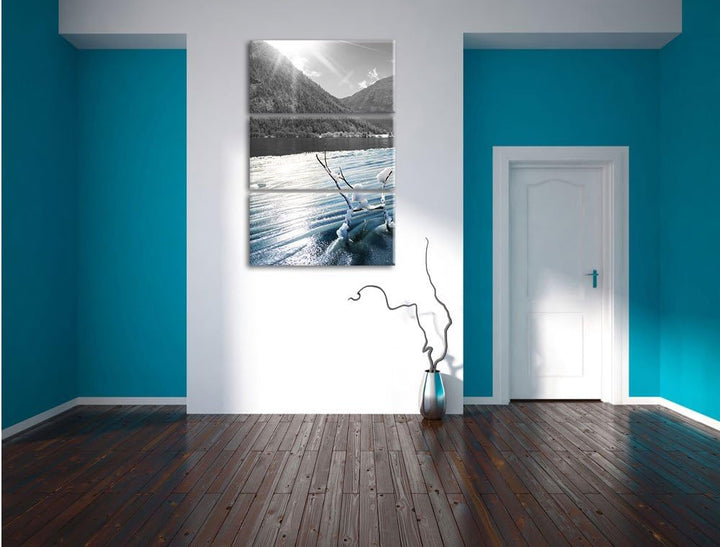 Pixxprint Ruhiger See im Winterwald als Leinwandbild/Grösse: 3 Teilig (120x80) cm/Wandbild/Kunstdruc