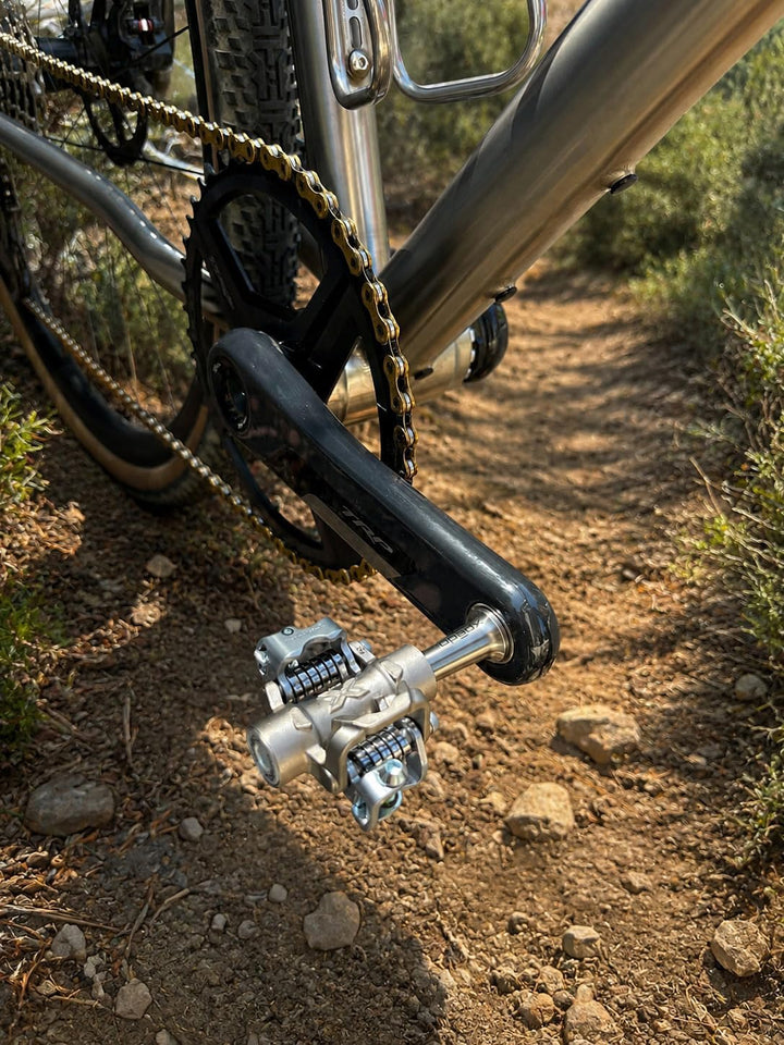 Xpedo M-Force 8 TI Clipless // MTB-Pedal silber, silber