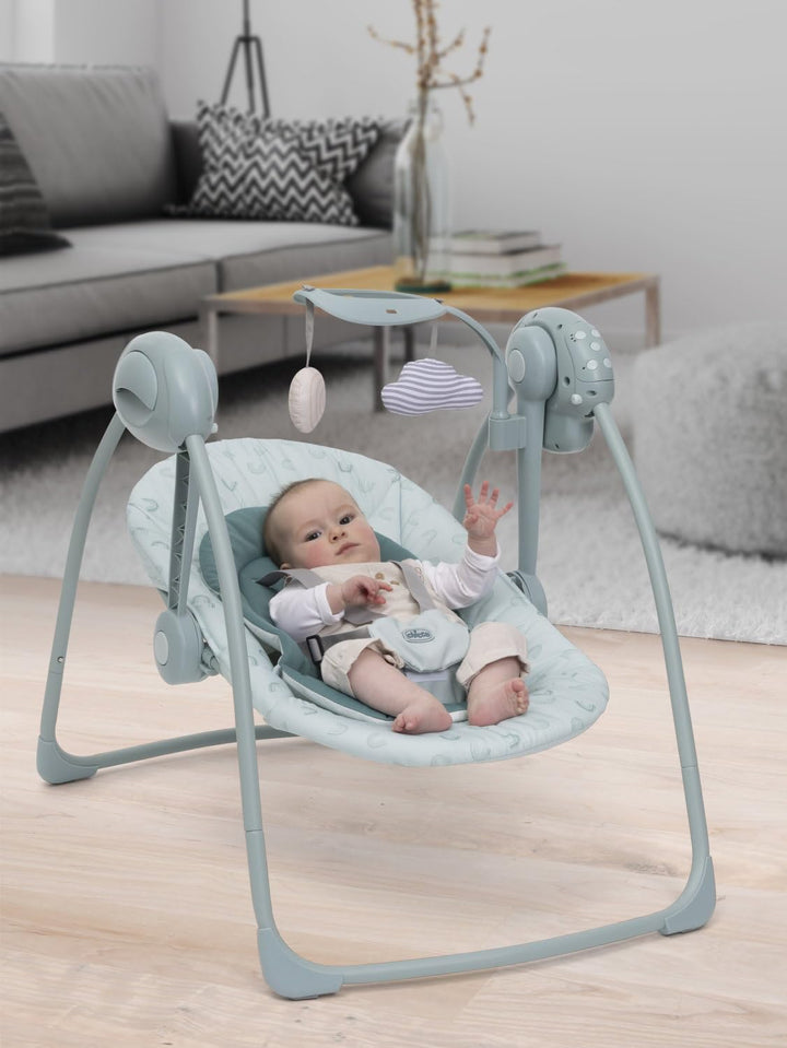 Chicco Swing&Play Elektrische Babyschaukel ab 0 Monaten+, 5 Schaukelgeschwindigkeiten, Beruhigende M