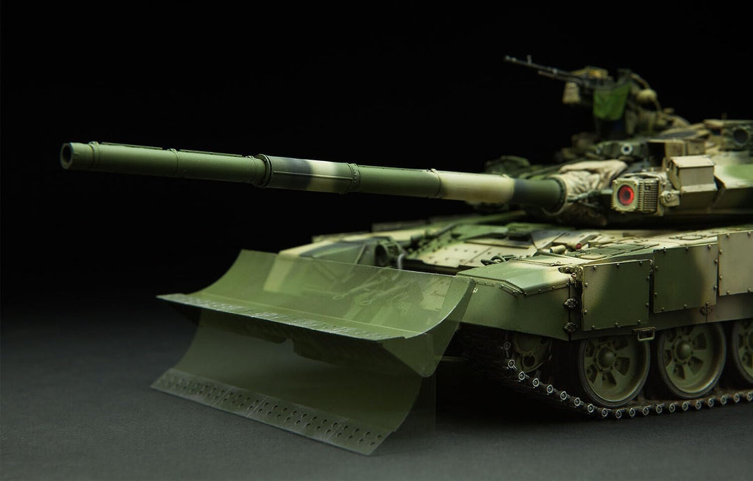 Meng TS014 - 1/35 Russian Main Battle Tank T-90 with TBS-86 Dozer